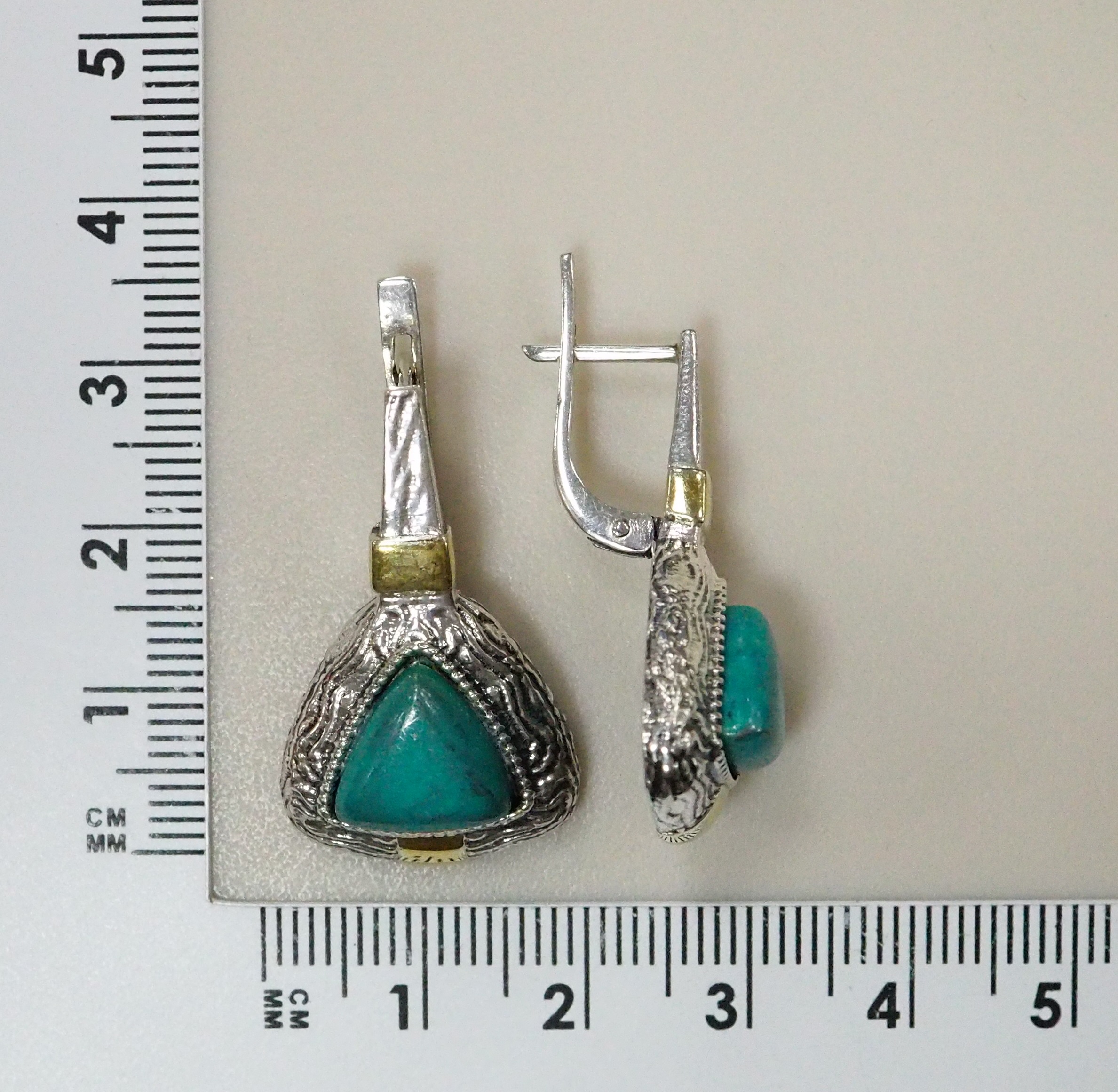 Серебряные серьги с бирюзой